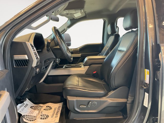 Used 2017 Ford F350 Lariat w/ Lariat Value Package AWD/4WD image 11