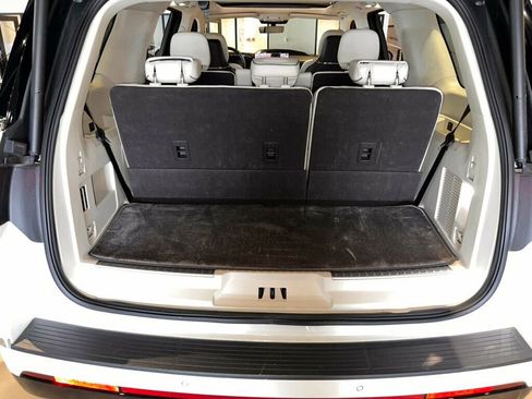 Used 2024 Lincoln Navigator Black Label AWD/4WD image 25