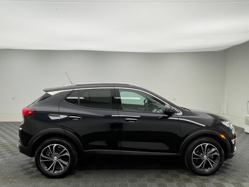 Used 2020 Buick Encore GX Essence w/ Advanced Technology Package FWD image 7