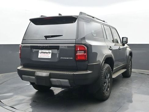 Used 2024 Toyota Land Cruiser image 6