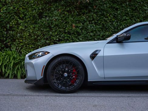 Used 2023 BMW M4 CSL image 26