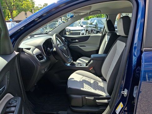 Used 2023 Chevrolet Equinox LS w/ LPO, Floor Liner Package AWD/4WD image 13