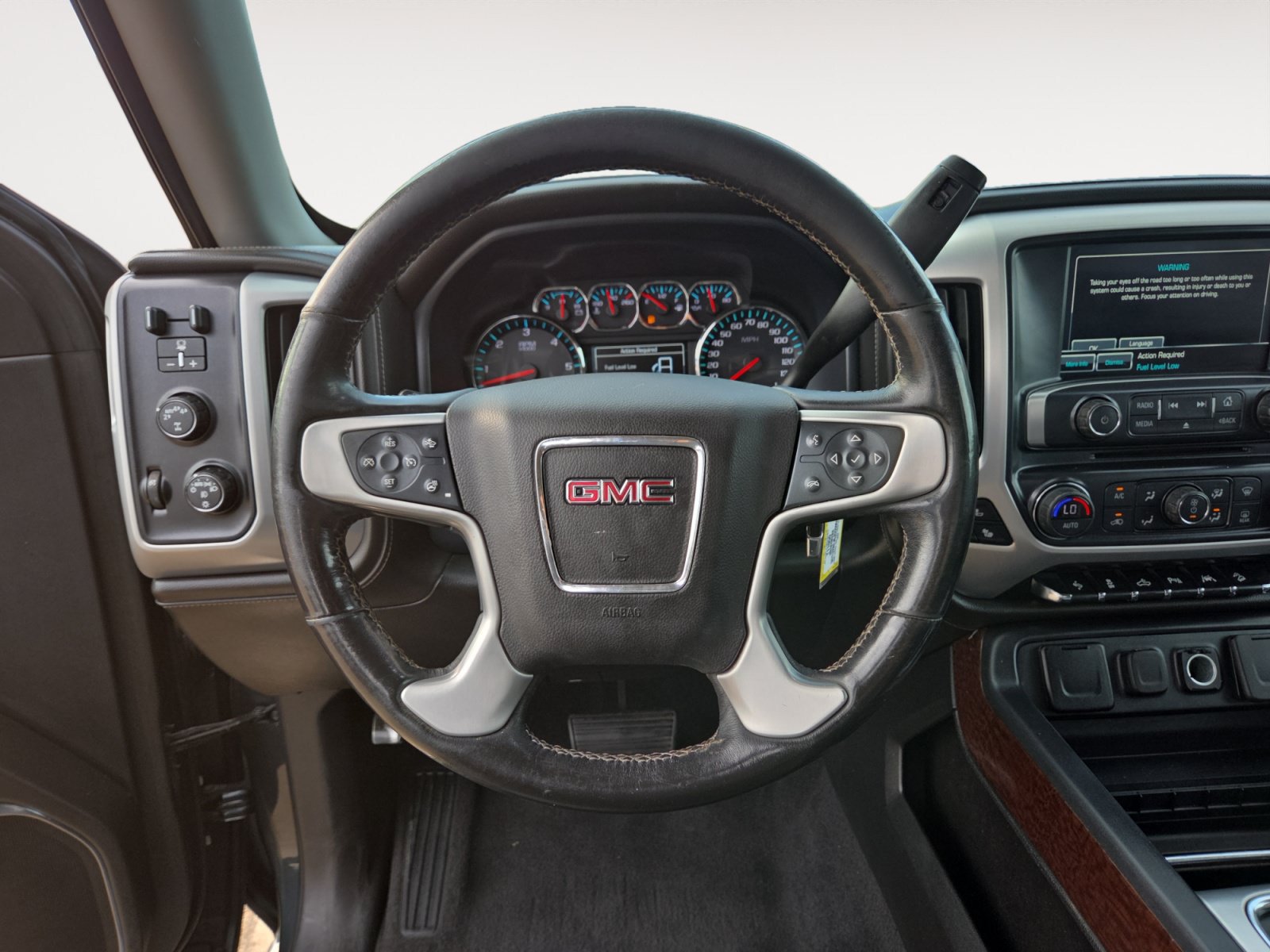 Used 2018 GMC Sierra 1500 SLT w/ SLT Premium Package AWD/4WD image 12