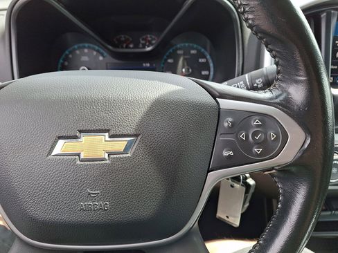 Used 2019 Chevrolet Colorado LT AWD/4WD image 22