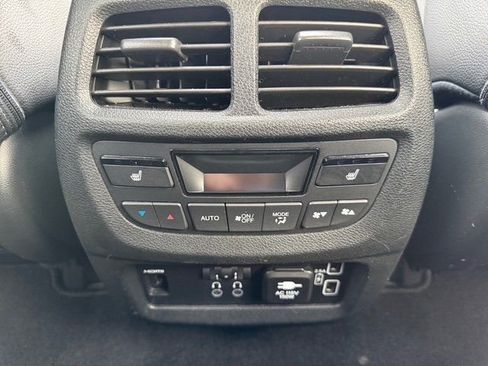 Used 2022 Honda Pilot Touring image 23