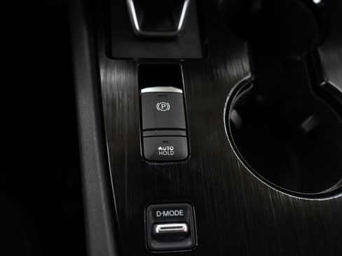 Used 2021 Nissan Rogue S FWD image 23
