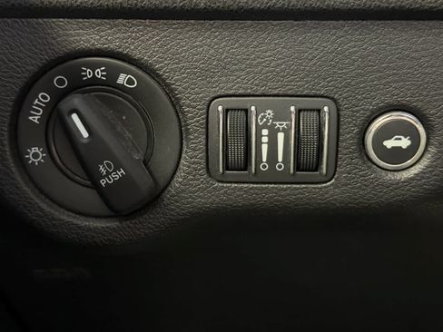 Used 2020 Dodge Charger Scat Pack RWD image 33