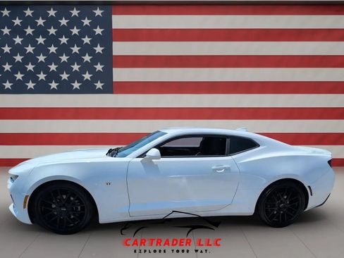 Used 2017 Chevrolet Camaro LT w/ RS Package RWD image 4