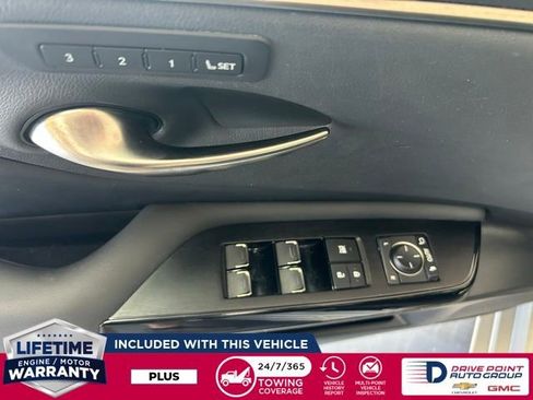 Used 2022 Lexus ES 350 w/ Premium Package image 18