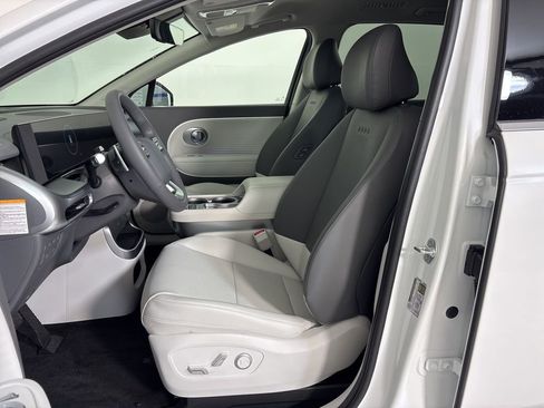 New 2026 Hyundai Ioniq 9 SEL image 14