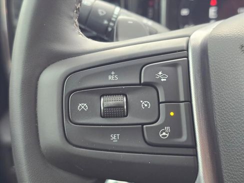 Used 2025 GMC Sierra 1500 Elevation w/ Preferred Package image 24