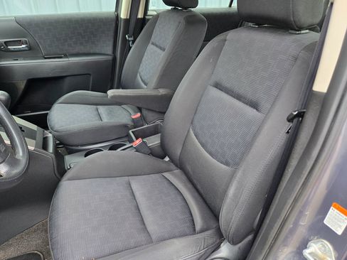 Used 2010 MAZDA MAZDA5 Sport image 26