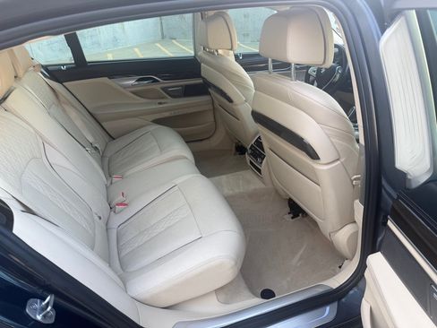 Used 2016 BMW 750i xDrive AWD/4WD image 20