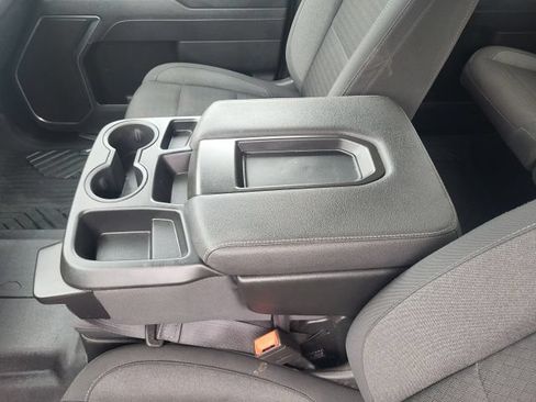 Used 2025 Chevrolet Silverado 2500 LT AWD/4WD image 31