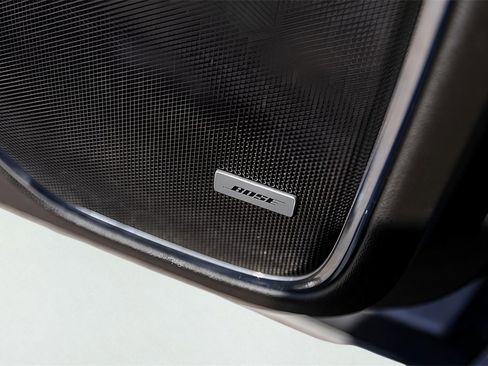 Used 2020 GMC Yukon Denali w/ Open Road Package image 25