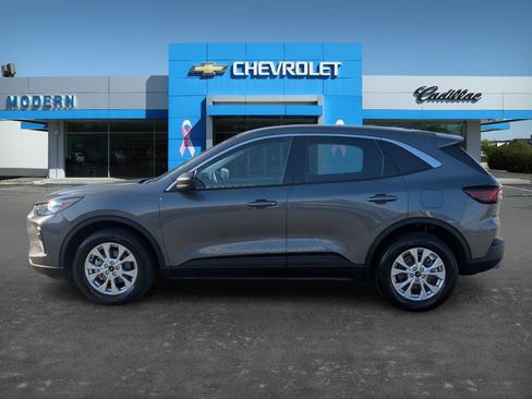 Used 2023 Ford Escape Active w/ Tech Pack #1 image 8