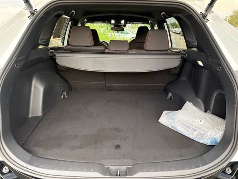 Used 2025 Toyota RAV4 SE AWD/4WD image 18