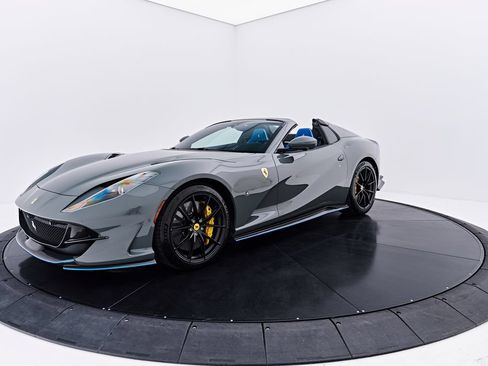 Used 2023 Ferrari 812 GTS RWD image 28