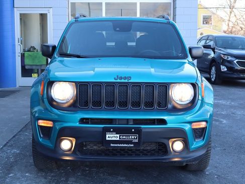 Used 2021 Jeep Renegade Latitude AWD/4WD image 8