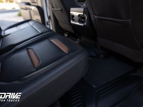 Used 2022 GMC Sierra 1500 AT4 w/ AT4 Premium Package image 20