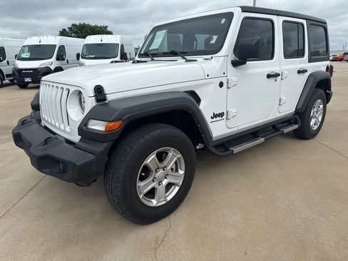 Used 2023 Jeep Wrangler Unlimited Sport AWD/4WD image 3