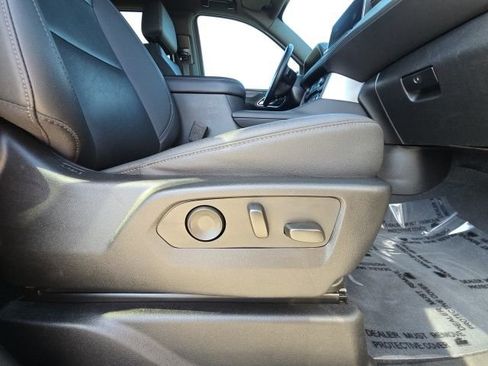 Used 2023 Chevrolet Tahoe Z71 w/ Luxury Package image 21