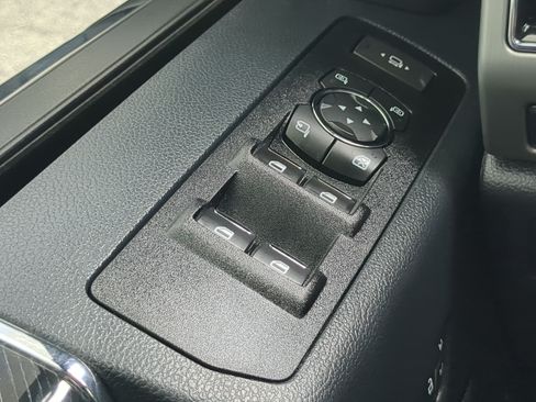 Certified 2022 Ford F250 Platinum AWD/4WD image 23
