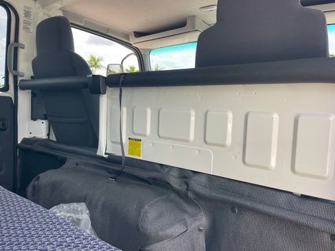 New 2024 Chevrolet Low Cab Forward image 9