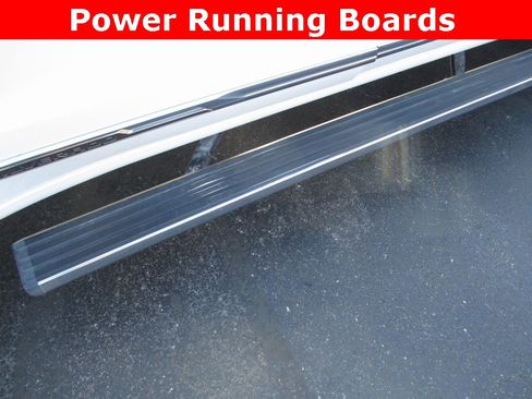 Used 2022 Chevrolet Silverado 1500 High Country w/ High Country Premium Package image 14