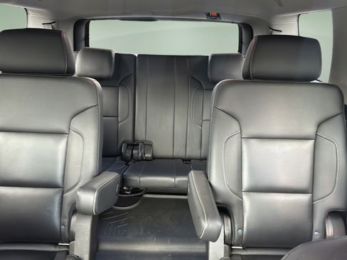 Used 2020 Chevrolet Tahoe LT RWD image 16