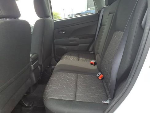 Used 2024 Mitsubishi Outlander Sport AWD image 13