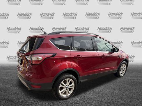 Used 2018 Ford Escape SEL image 10