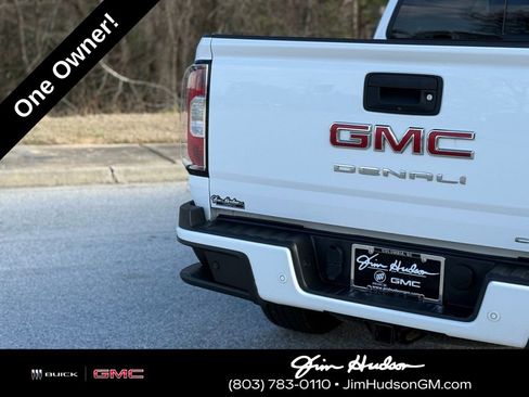 Used 2022 GMC Canyon Denali image 15