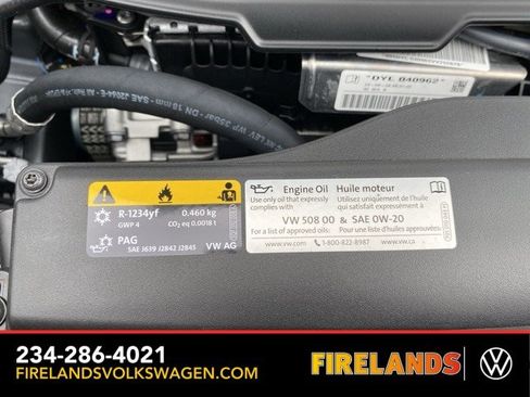 New 2025 Volkswagen Tiguan SE image 82