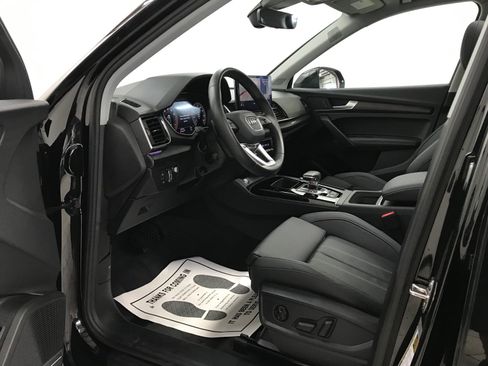 Used 2023 Audi Q5 2.0T Prestige w/ Prestige Package AWD/4WD image 9