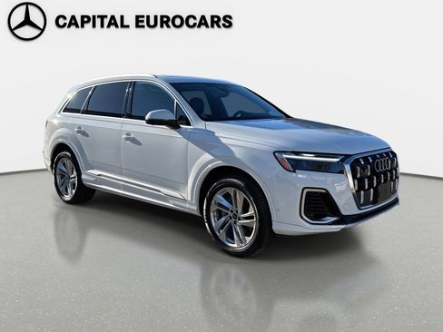 Used 2025 Audi Q7 3.0T Premium Plus image 3