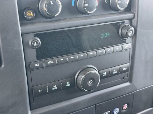 New 2025 GMC Savana 2500 Extended w/ Driver Convenience Package image 13