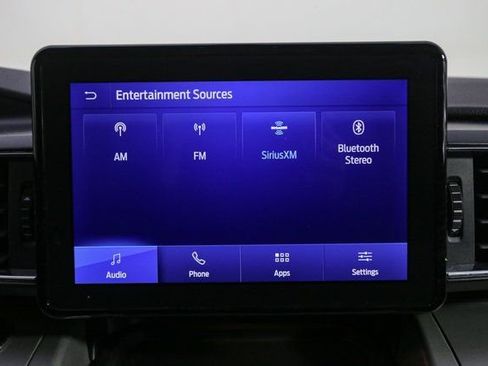 Used 2023 Ford Explorer XLT w/ Equipment Group 202A image 22