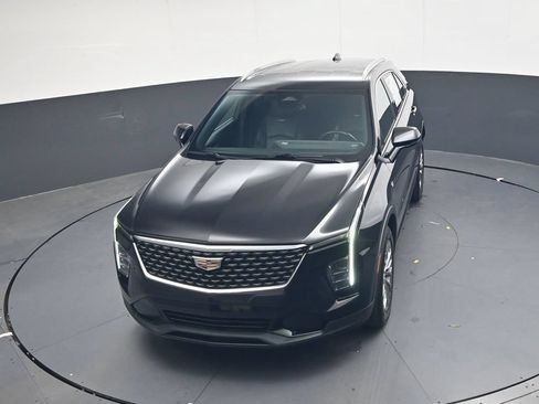 Used 2024 Cadillac XT4 Premium Luxury FWD image 37
