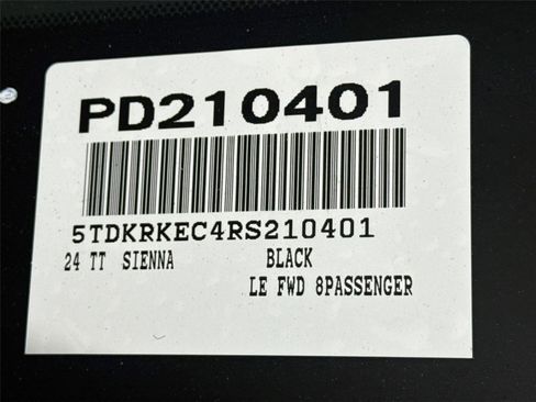 Certified 2024 Toyota Sienna LE image 41