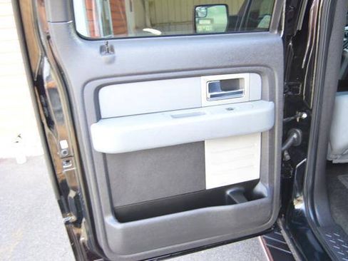 Used 2011 Ford F150 XLT w/ XLT Chrome Pkg AWD/4WD image 48