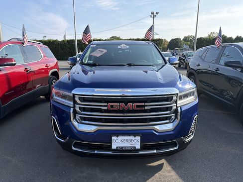 Certified 2023 GMC Acadia SLE image 2