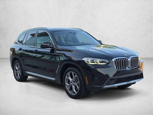 Used 2022 BMW X3 xDrive30i w/ Convenience Package AWD/4WD image 3