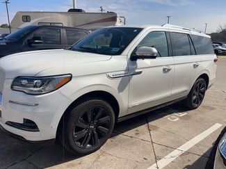 Used 2024 Lincoln Navigator Reserve video 2