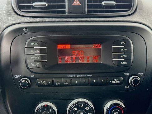 Used 2016 Kia Soul Base image 14