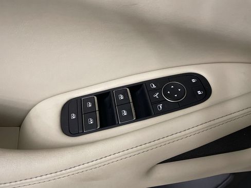 Used 2023 INFINITI QX60 Luxe w/ Cargo Package AWD/4WD image 11