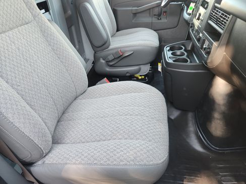 New 2025 Chevrolet Express 3500 w/ Power Convenience Package image 17