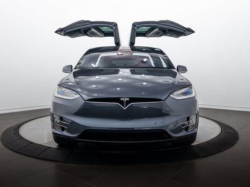 Used 2018 Tesla Model X 75D AWD/4WD image 28