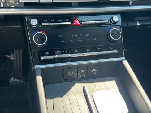 New 2026 Hyundai Santa Fe SE AWD/4WD image 35