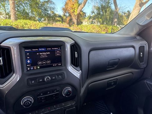 Used 2025 Chevrolet Silverado 1500 Custom Trail Boss image 42